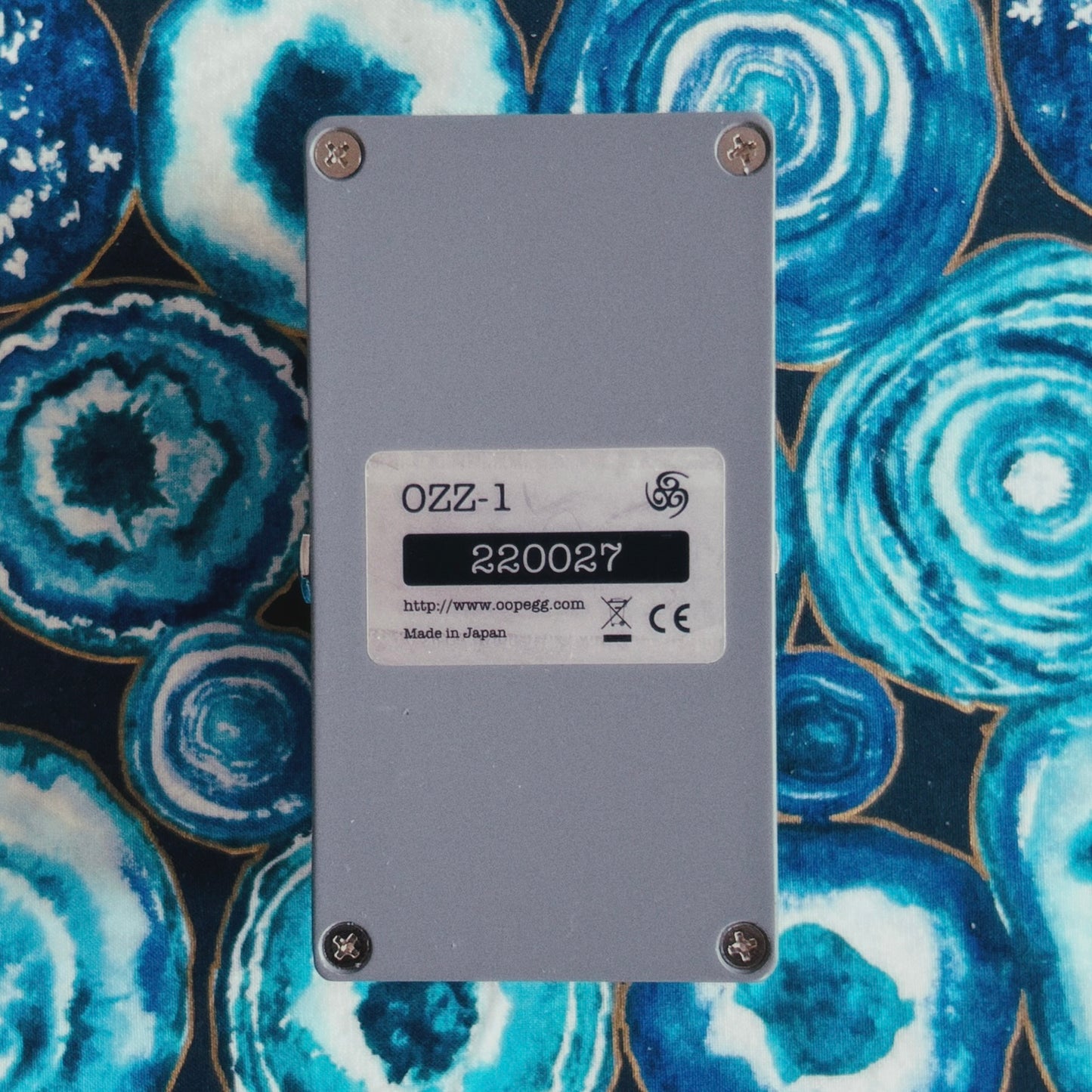 Oopegg "Super Retro Fuzz" OZZ-1