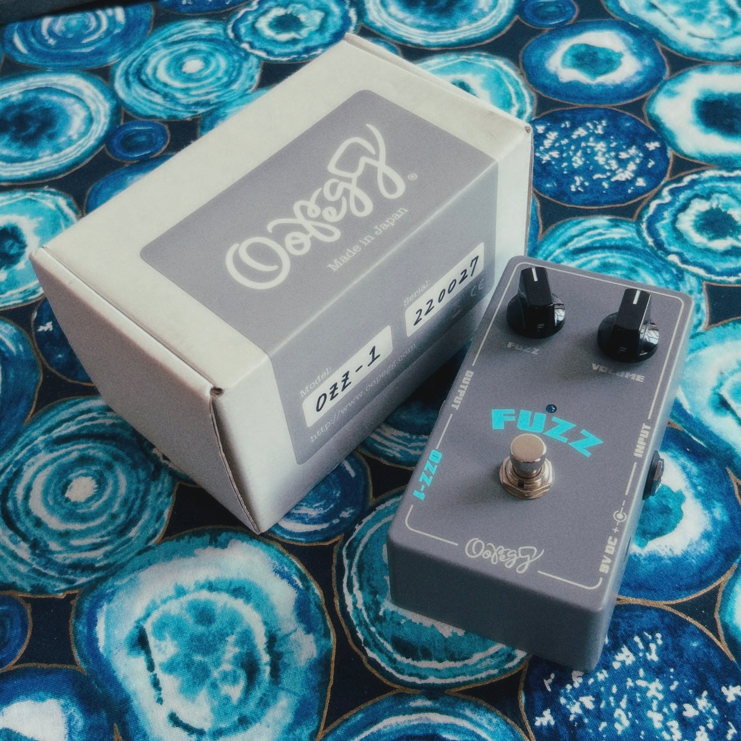 Oopegg "Super Retro Fuzz" OZZ-1